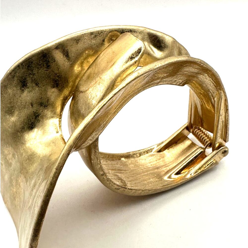 Oversized Statement Hinged Bracelet Gold tone Jewelry Modern Big Contemporary